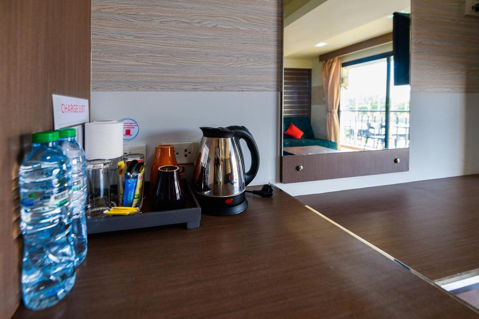 Scandia Beach Hotel Jomtien Beach Værelse billede