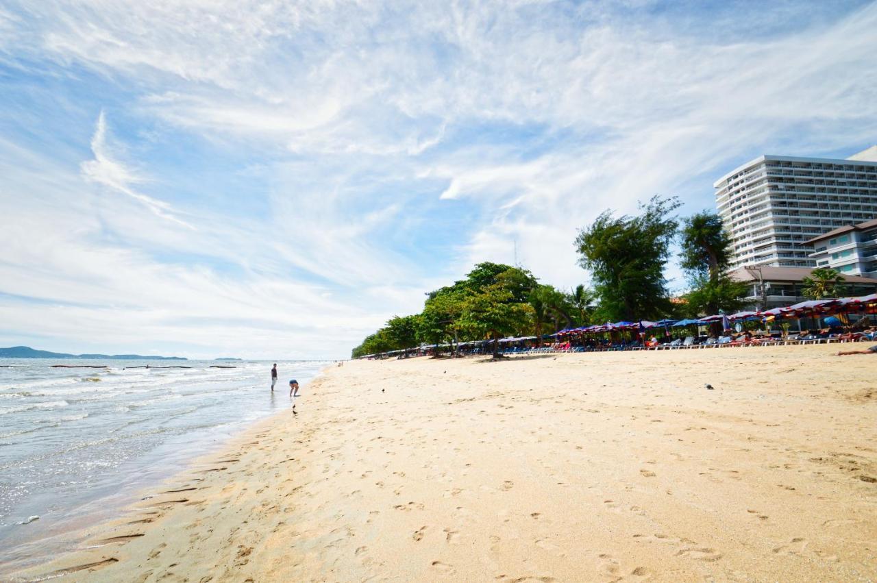 Scandia Beach Hotel Jomtien Beach Eksteriør billede
